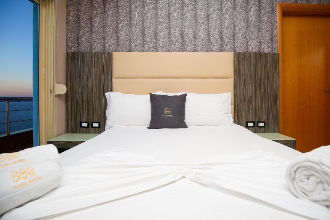 Hotel Aliko Влёра Экстерьер фото